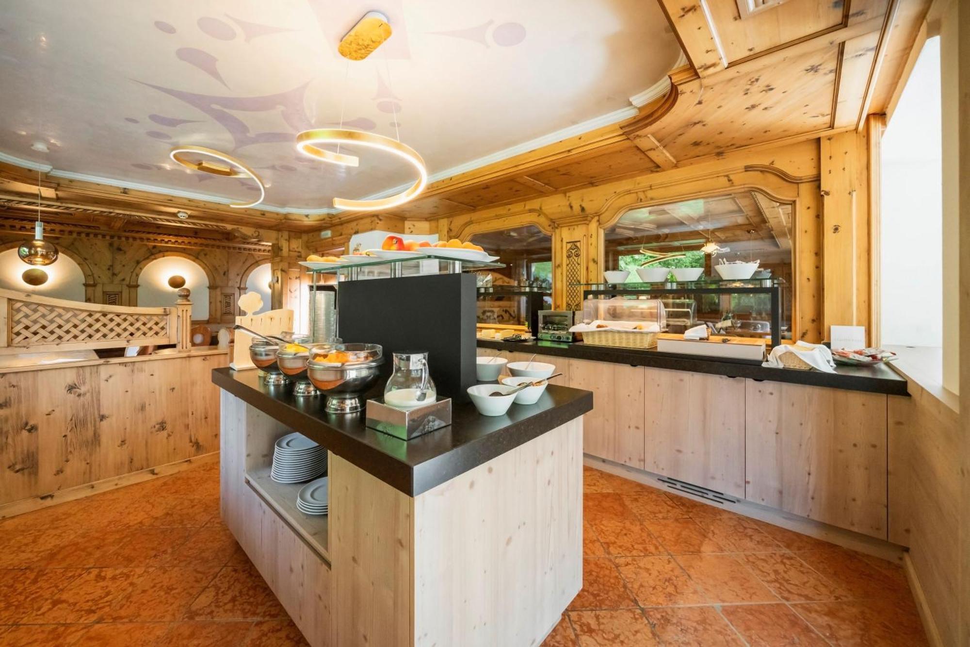 Hotel Foresta Moena Dış mekan fotoğraf